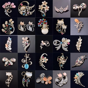 Moda Spilla in Lega Pietra Occhio di Gatto Artificiale Strass Animale Fiore Foglia Elegante Gioielli Accessorio da Donna