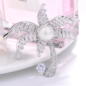 Elegant Coconut Tree Brooch Copper Zirconia Faux Artificial Pearl Tropical Palm Tree Pins For Women Wedding Banquet Party Jewelry