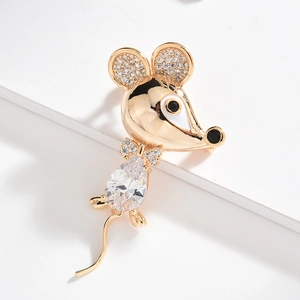 Elegant gold mouse brooch featuring sparkling zircon crystals and a pear-shaped waterdrop stone