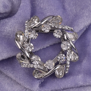 Broche Élégante En Forme De Couronne De Fleurs En Cristal Alliage Strass Boucle D'écharpe Pour Femmes Mariage Bijoux