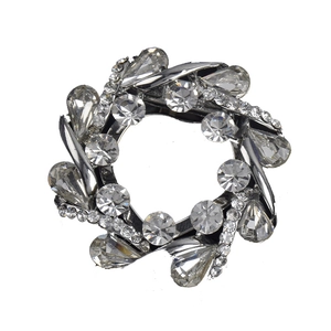 Broche couronne en cristal élégante avec pierres taille marquise pour costumes
