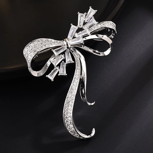 Élégante Broche Nœud en Cuivre pour Femme Avec Zircon Brillant Bijoux de Forme Ruban Accessoires pour Mariage Banquet Costume Manteau