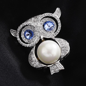 Broche Hibou Élégante pour Femme Couleur Argent Cuivre Künstliche Perle Blanche Zircon Bleu Micro Pavé Strass Bijoux Cadeau