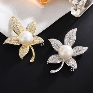 Elegante Blumenbrosche Für Damen Kupfer Zirkon Künstliche Perle Floral Brustnadel Mehrzweck Zubehör Für Hochzeit Bankett Party Schmuck