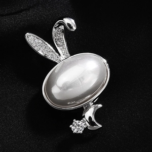 Fashion rabbit magnetic brooch with gray cat eye stone and crescent moon star pendant