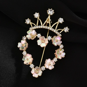 Élégante Broche Cœur Couronne Zircon Cuivre Épingle Coquille Fleur Corsage Pour Femmes Costume Robe Accessoires Bijoux de Mode
