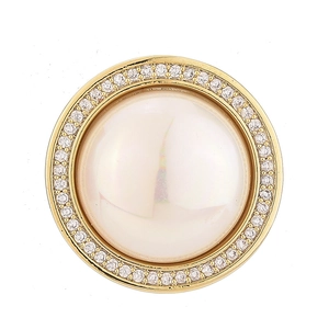 Elegant magnetic pearl brooch with sparkling zircon halo on gold-tone circular base