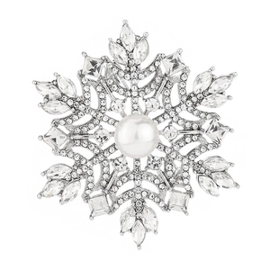 Eleganter Schneeflocken-Anstecknadel mit Perle und Kristallen auf Silberlegierung