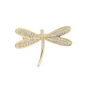 Eleganter Libellen-Anstecknadel aus Gold mit funkelnden Zirkonkristallen auf Weiß