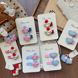 Barrettes à cheveux coeur en tissu faites à la main avec broderie Love pour femmes