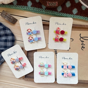 Cinco juegos de pinzas para el pelo con pompones y figuras de animales para niñas