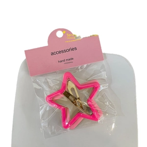 Lot de barrettes étoile rose pour filles avec finition laquée douce et base en métal doré