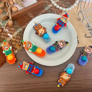 Fermaglio per Capelli Orso Peluche Ricamato Coreano Dolce Design Orso Colorato Clip a Becco d'Anatra per Ragazze Donna
