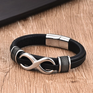 Pulsera de cuero negro con símbolo de infinito y cierre magnético de plata para hombres