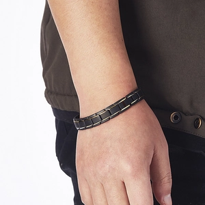 Classic 12mm stainless steel magnetic therapy bracelet for men in black and gold tone