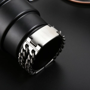 Classic men's vintage double-layered stainless steel bracelet with matte finish bar