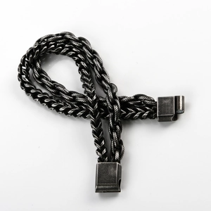 Bracelet tressé double couche en acier titane pour hommes avec finition vintage rétro
