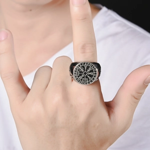 Nordic Viking Compass Vegvisir Stainless Steel Ring For Men Retro Runic Pattern Celtic Knot Punk Jewelry Finger Ring