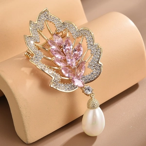 Elegant Leaf Brooch Copper With Zirconia And Faux Artificial Pearl Dangle Elegant Pin For Wedding Party Women Jewelry Gift