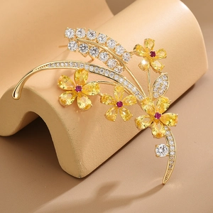 Broche Fleur en Cuivre de Luxe avec Zircone Cubique pour Femme Épi de Blé Haut de Gamme Broches en Cristal Jaune Bijoux