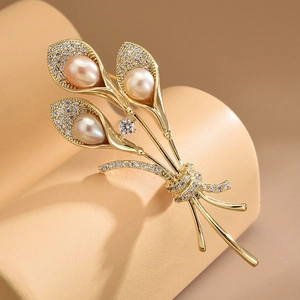 Elegant Gold Plated Copper Alloy Brooch With Freshwater Pearl Morning Glory Flower Zirconia For Women Wedding Suit Jewelry