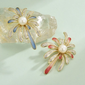 Elegant Copper Gradient Enamel Flower Brooch For Women High End Zirconia Faux Artificial Pearl Corsage Suit Lapel Pin Jewelry Gift