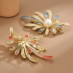 Exquisite flower brooch with blue gradient petals, large pearl center and zircon trim