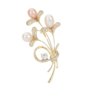 Eleganter Blumenstrauß Brosche mit Zirkonia-Inlay und Süßwasserperlen in Gold-Optik