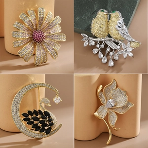 Luxury Copper Zirconia Brooch Elegant Daisy Bird Swan Orchid Lapel Pin Fashion Suit Accessory For Women Jewelry Gift