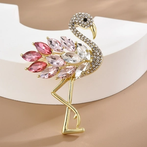 Élégante Broche Flamant Rose en Alliage Strass Cristal Rose Or Forme d'Animal Décoration pour Costume Robe Mode Bijoux Cadeau
