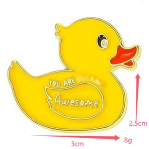 Broche en émail canard jaune mignon avec texte pour sacs et chapeaux accessoires