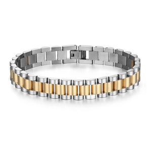 Detail eines Armbands im Uhrenarmband-Stil aus Edelstahl mit gold-silbernem Finish