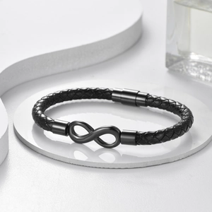 Bracelet tressé en cuir noir pour homme avec symbole infini et fermoir magnétique