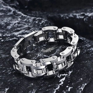 Bracelet chaîne de vélo robuste de 22 mm en acier inoxydable pour hommes au design industriel