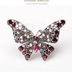 Spilla Farfalla in Lega Vintage Strass Viola Design Traforato Spilla alla Moda per Matrimonio Festa Donna Gioielli