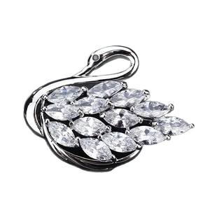 Broche cygne élégante avec finition noir argenté et zircons cubiques en taille marquise