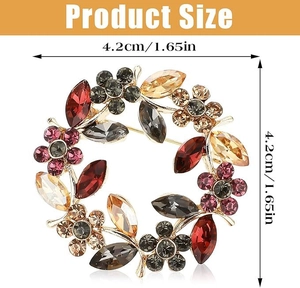 Detailed size view of the crystal flower wreath brooch with 4.2cm diameter measure