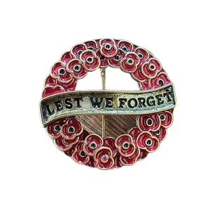 Lest We Forget red poppy wreath brooch pin made of enamel alloy for memorial day