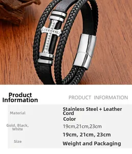 Détail d'un bracelet multicouche en cuir tressé avec fermoir magnétique en acier et croix