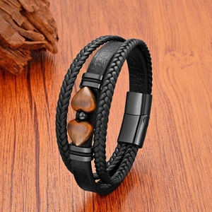 Bracelet multicouche en cuir tressé pour hommes avec pierres de cœur et fermoir magnétique