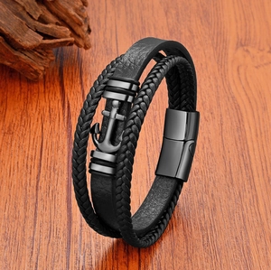 Bracelet multicouche en cuir tressé noir pour homme avec pendentif ancre et fermoir aimanté