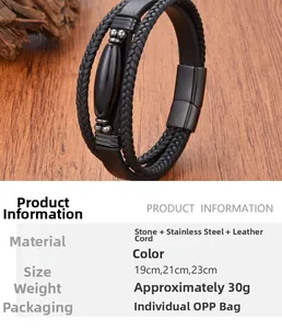 Vue détaillée du bracelet en cuir tressé multicouche avec pierre noire et fermoir aimanté