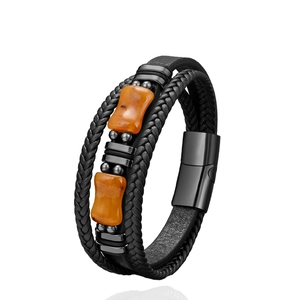 Bracelet multicouche pour homme en cuir tressé avec perles orange et fermoir magnétique