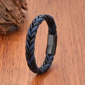 Men's woven leather bracelet in blue and black with a matte black magnetic clasp