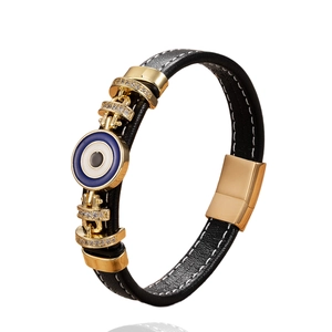 Punk-Lederarmband für Herren mit bösem Blick und goldenem Magnetverschluss
