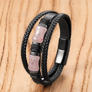 Bracelet multicouche en cuir tressé pour homme avec pierre rose et fermoir magnétique
