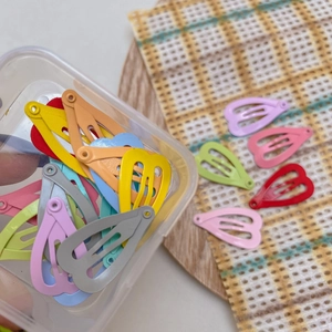 Colorful 2cm heart shaped mini metal hair clips set in various macaron lacquer finishes