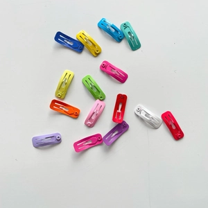 Set di 14 mini fermagli per capelli quadrati da 2cm in metallo laccato per animali