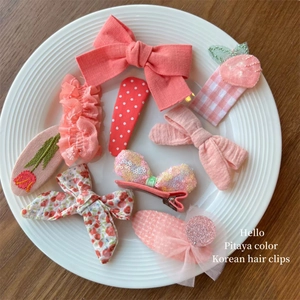 8-teiliges Set koreanische Stoff-Haarspangen in Pitaya-Pink mit Schleifen und Stickerei