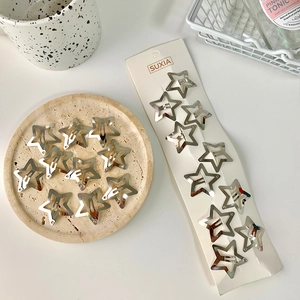 Y2K Hollow Star Hair Clips Set For Women Silver Gold Pentagram BB Clips Sweet Cool Hair Accessories Daily Hairpins Headwear